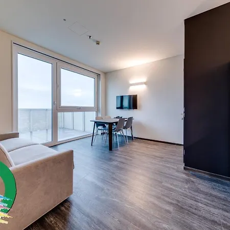 Sky Tower Apartmanhotel